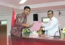 Bupati Nias Hadiri Rapat Paripurna DPRD Penyampaian Pandangan Umum Fraksi-fraksi