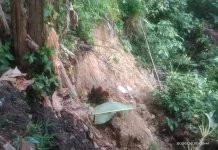Hujan Deras, Rumah Dinas Pendeta Jemaat Hilinakhe Alami Longsor