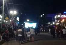 Masyarakat Padati Alun-Alun Gunungsitoli Nobar Bersama Gubsu