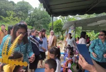 Bunda PAUD Nias Selatan Tinjau Revitalisasi Gedung KB PAUD Hilisimaetano
