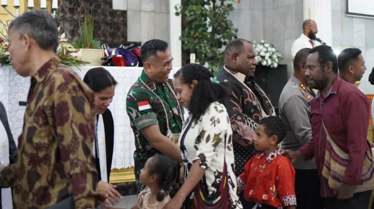 Pesan Damai Pangdam Cenderawasih dari GKI Betlehem Wamena