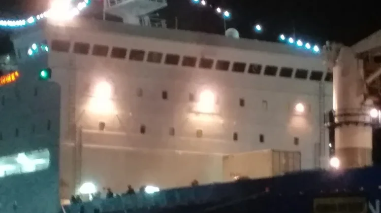 Waspada Aksi Pencopetan saat Aktivitas Kapal Pelni di Pelabuhan Jayapura