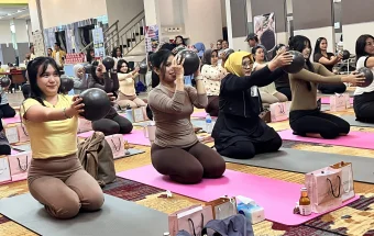 Blink Studio Jayapura Gelar Perayaan Enam Tahun Glow Inside & Out