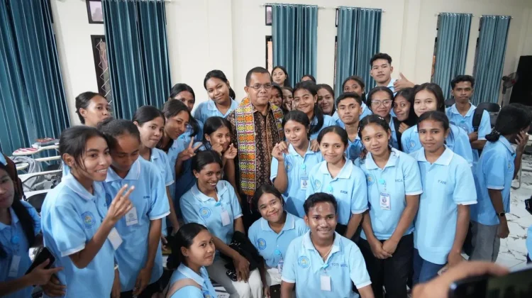 Tekan TPPO, Gubernur Melki Pastikan Administrasi PMI Tuntas di NTT