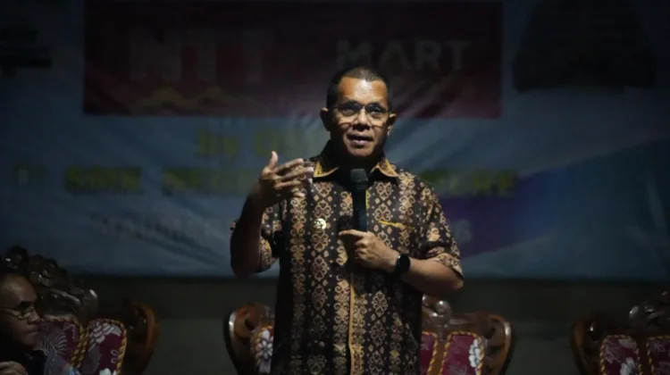 Pra-Launching OSOP di Maumere, Gubernur Soroti Defisit Rp51 Triliun, Dorong Sekolah