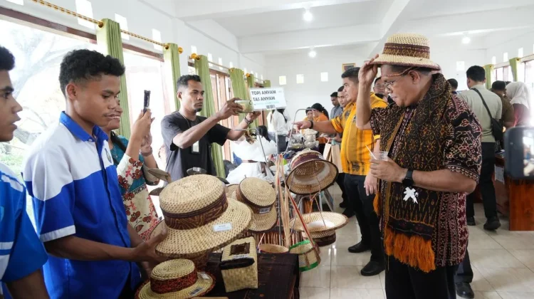 NTT Mart & Dapur Flobamorata Diluncurkan, Gubernur Melki Dorong Sekolah Produktif