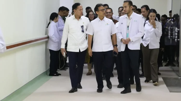 Menteri Kesehatan RI Melakukan Peninjauan di RSUP dr. Ben Mboi