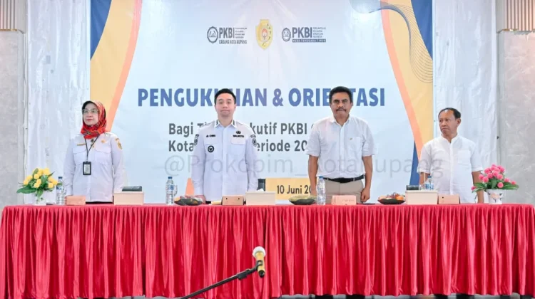 Wali Kota Kupang Kukuhkan Pengurus Perkumpulan Keluarga Berencana