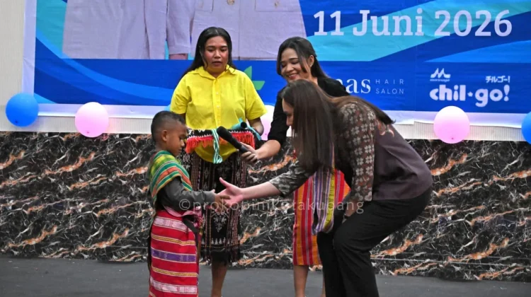 Wakil Wali Kota Kupang Melepas  PAUD Kecamatan Oebobo
