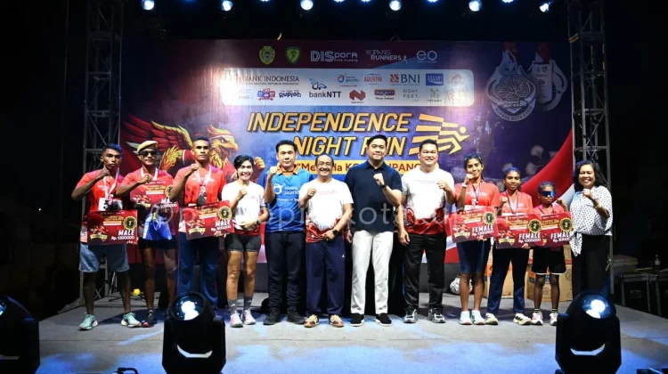 Semangat  Masyarakat Semarakkan Independence Night Run Season II