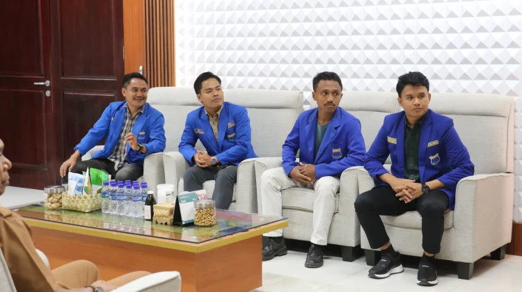 Gubernur NTT Ajak PMII Bangun Wirausaha Melalui Program KUR