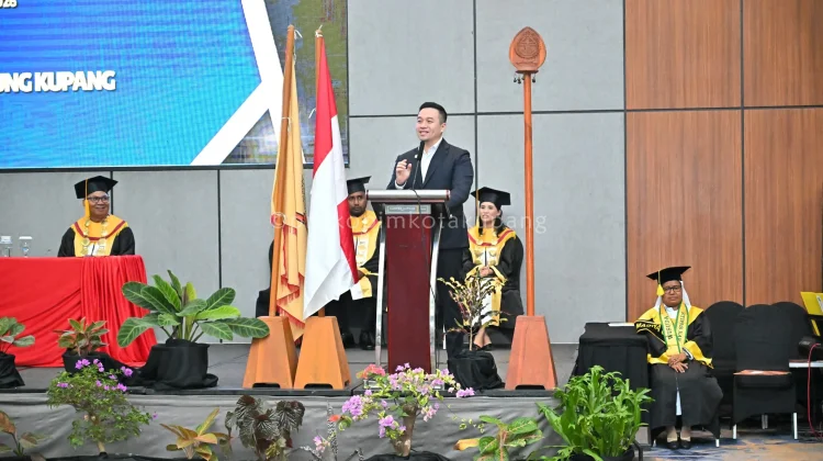 Wisuda Bukan Akhir Melainkan Awal Pengabdian Masyarakat