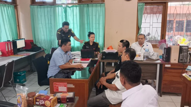 Polsek Maulafa Tahap II Kasus Penganiayaan ke Kejari Kota Kupang