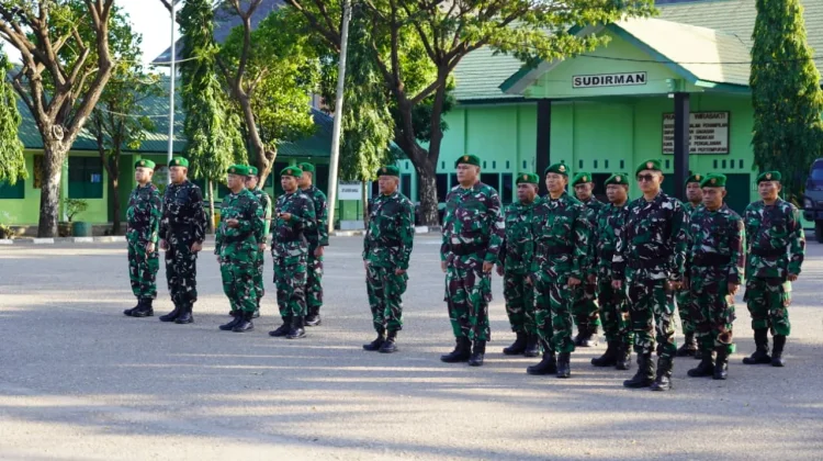 Korem 161/WS Gelar Upacara 17 Tingkatan Pelayanan Kepada Masyarakat