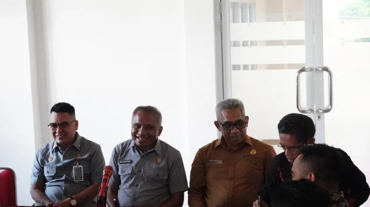 Pastikan Ranperda Berkualitas Kemenkum NTT Gelar Rapat Pengharmonisan