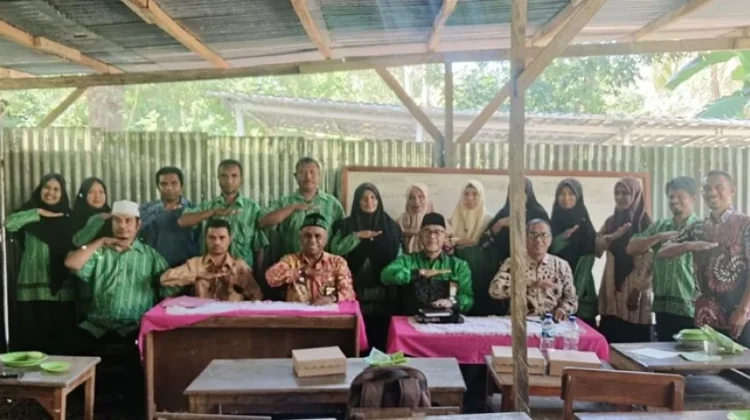 Guru Madrasah Titik Awal Pembenahan Mutu Madrasah Tesbatan