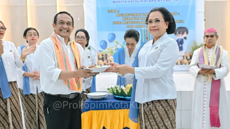 Sekda Kota Kupang Ajak WKRI Perkuat Ketahanan Keluarga