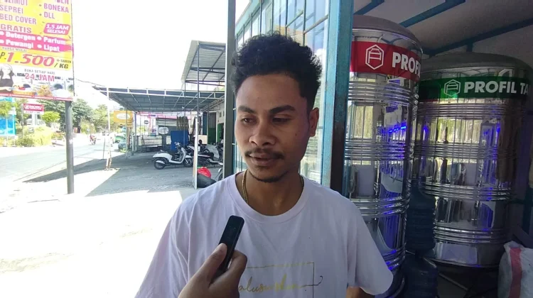 Depot Air Isi Ulang Kebanjiran Pelanggan saat Kemarau