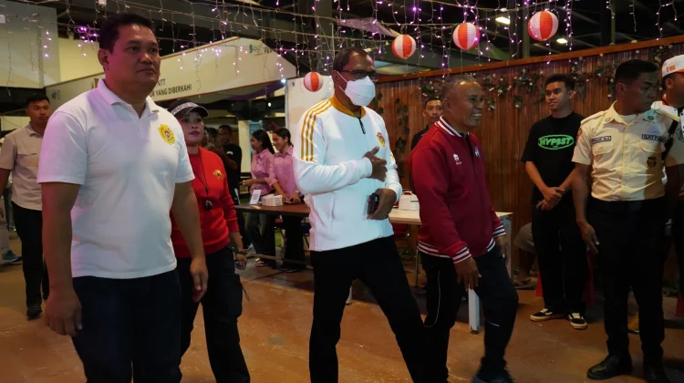 Johni Asadoma Targetkan Tinju NTT Bersinar pada PON 2028
