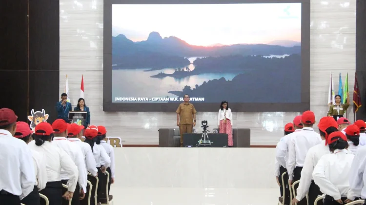Gubernur Bekali Mahasiswa Poltekkes Jiwa Pengabdian Bagi Kemanusiaan Selamanya