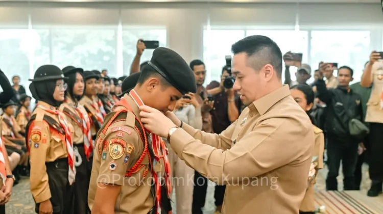 Wali Kota Kupang Lepas Kontingen Pramuka Jambore Nasional