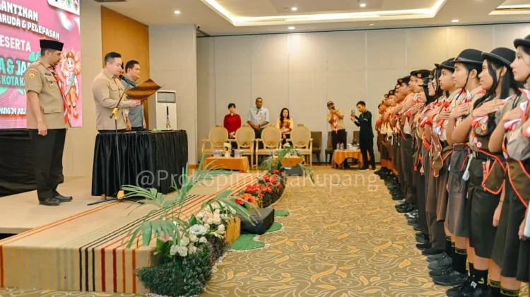 Wali Kota Kupang Lepas Kontingen Pramuka Jambore Nasional