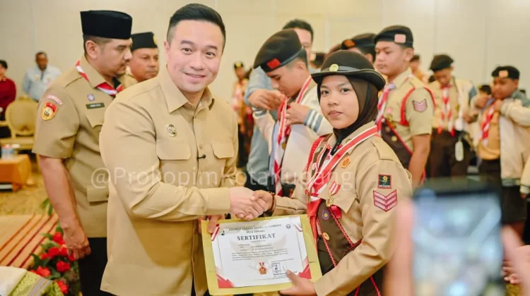 Pemkot Kupang Melepas Kontingen Pramuka Mengikuti Jambore Nasional