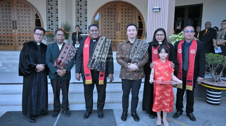 Gereja Wadah Pembentukan Karakter Masyarakat Mitra Pemerintah