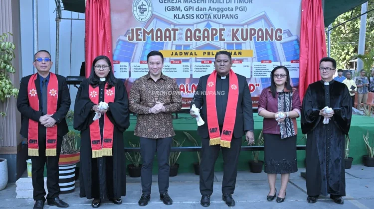 Gereja Wadah Pembentukan Karakter Masyarakat Mitra Pemerintah