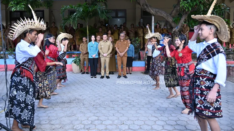 TIM Penggerak PKK Kota Kupang Gelar Roadshow