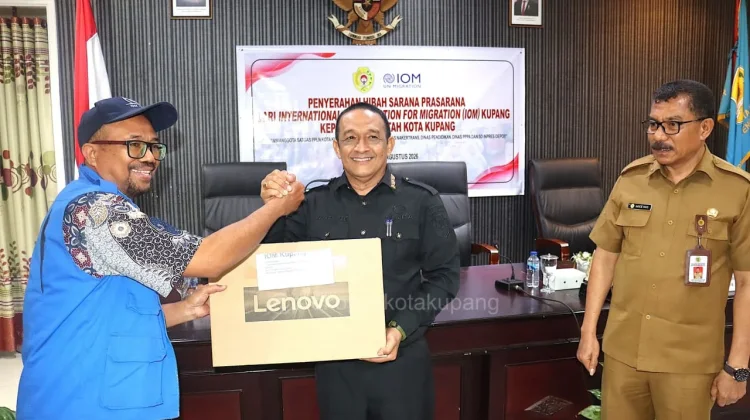 Hibah Sarana Prasarana Perkantoran IOM Kupang Perkuat Operasional