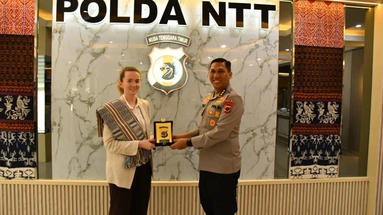 Kunjungan Konsul Inggris ke Mapolda NTT