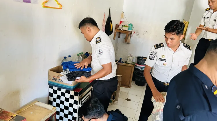 Lapasa Kupang Gelar Razia WBP d Kamar Hunian