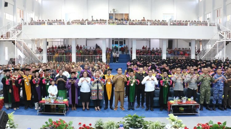 349 Lulusan IAKN Kupang diwisuda, Gubernur NTT: Kalian Adalah Obor Penerang Bagi NTT