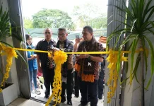 NTT Mart & Dapur Flobamorata Diluncurkan, Gubernur Melki Dorong Sekolah Produktif