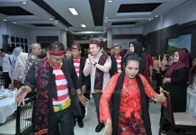 Kolaborasi Persaudaraan Etnis Budaya Dukung Pembangunan