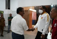 Johni Asadoma Targetkan Tinju NTT Bersinar pada PON 2028