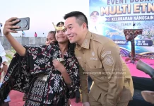 Pemerintah Masyarakat Namosain Menggelar Festival Budaya Multi Etnis