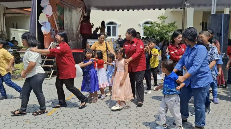 Suasana Panggung Pesta Paskah 2026 di Gereja St.Cornelius Madiun