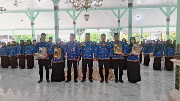 93 PNS di Kabupaten Madiun Terima SK Pengangkatan