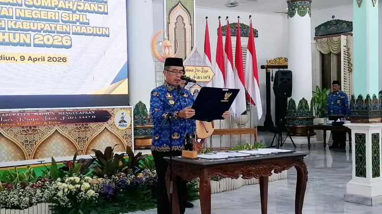 93 PNS di Kabupaten Madiun Terima SK Pengangkatan