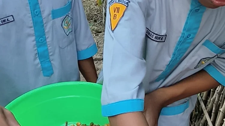 ABSULE, Siswa MTsN 12 Madiun Sukses Olah Makanan Sisa MBG Jadi Abon sukun lele