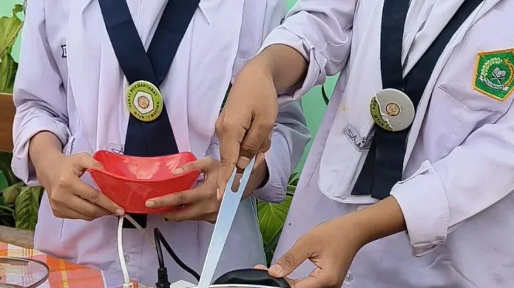 ABSULE, Siswa MTsN 12 Madiun Sukses Olah Makanan Sisa MBG Jadi Abon sukun lele