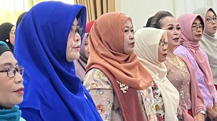 Ketua DWP RRI Madiun Hadiri Pertemuan Pleno dan Peringatan Hari Kartini ke 147