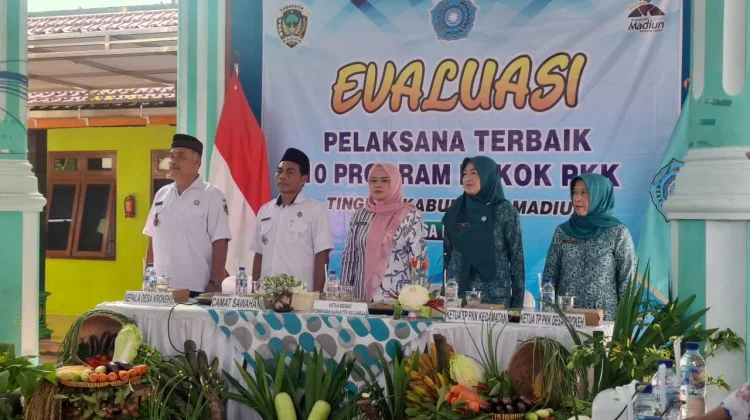 TP PKK Kabupaten Madiun Evaluasi 10 Program Pokok PKK di Desa Krokeh