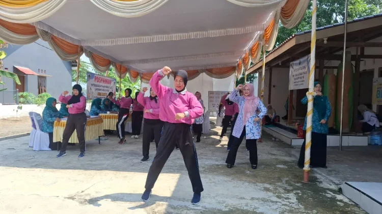 TP PKK Kabupaten Madiun Evaluasi 10 Program Pokok PKK di Desa Krokeh