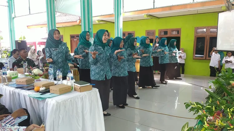TP PKK Kabupaten Madiun Evaluasi 10 Program Pokok PKK di Desa Krokeh