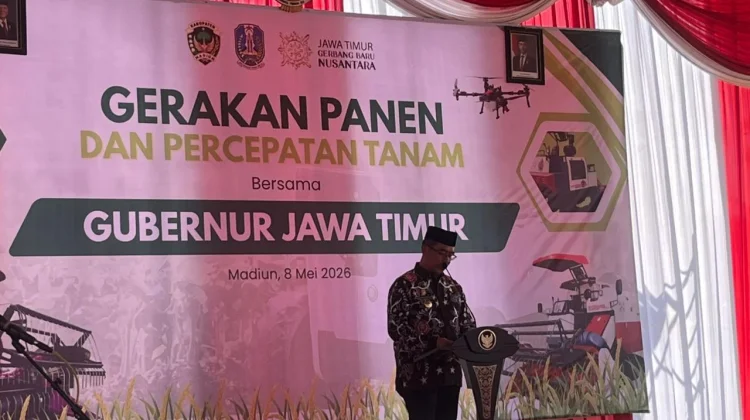 Gubernur Jawa Timur Hadiri Gerakan Panen dan Percepatan Tanam Padi di Kab. Madiun