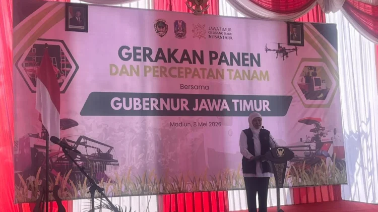 Gubernur Jawa Timur Hadiri Gerakan Panen dan Percepatan Tanam Padi di Kab. Madiun