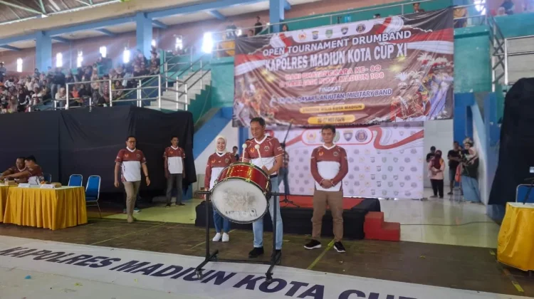 Upacara Pembukaan Open Tournament Drumband Kapolres Madiun Kota Cup XI